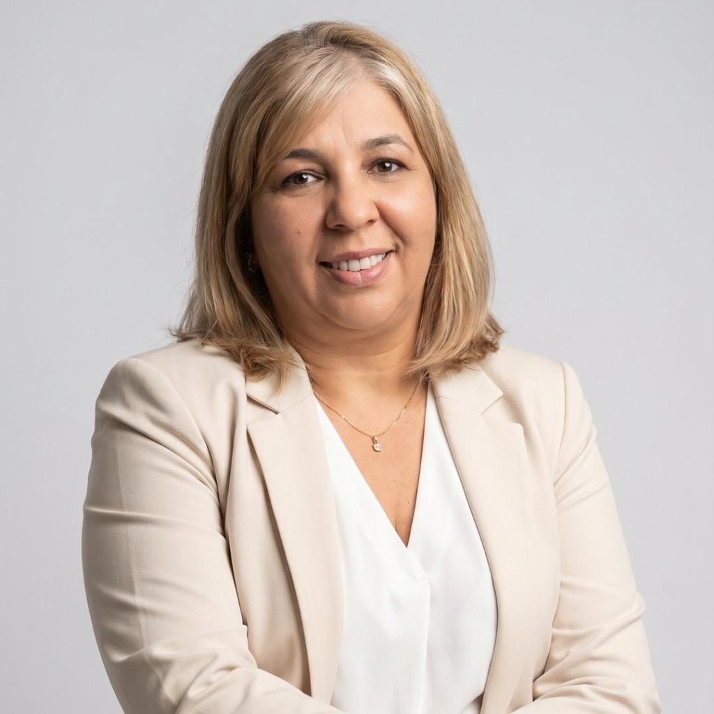 Dra. Valéria Munhoz — Autoridade em Pós-Operatório e Raciocínio Clínico